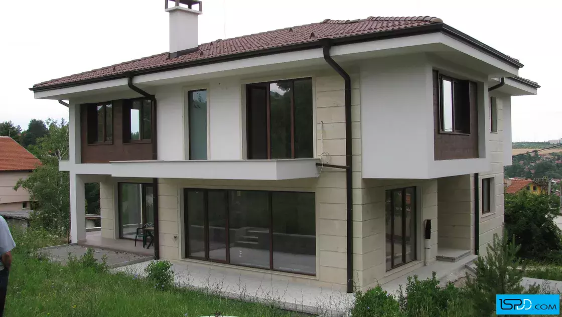 Еднофамилна къща в гр. Банкя