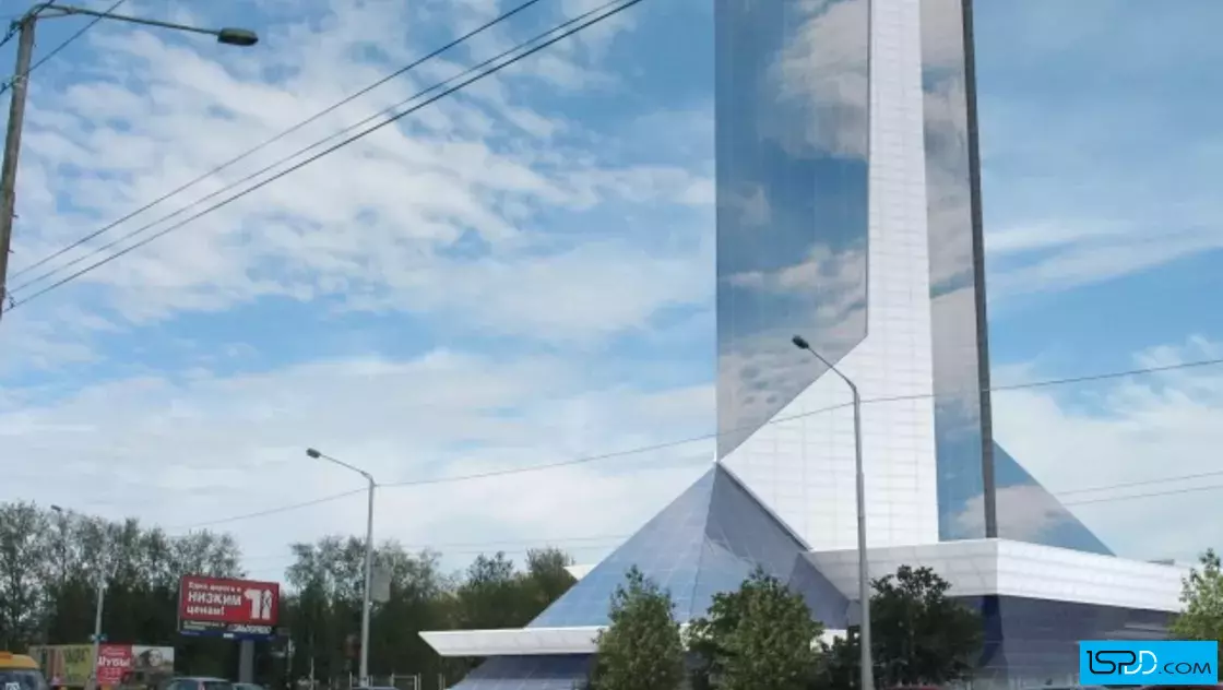 Високоетажна многофункционална сграда