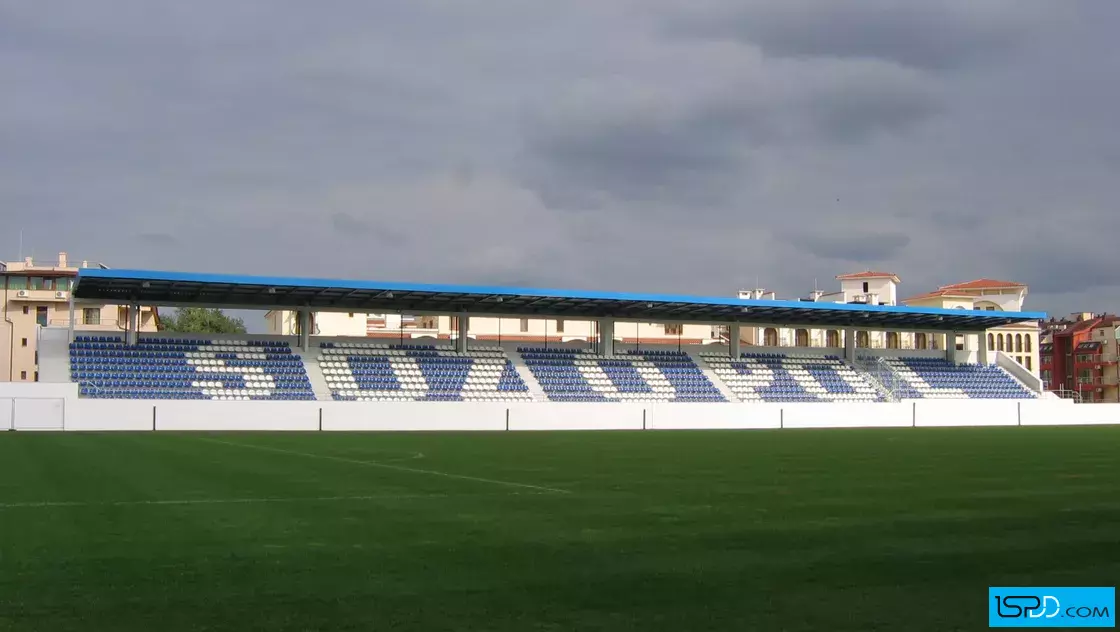 Реконструкция на градски стадион