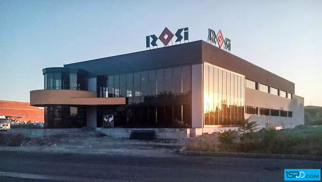 Шоурум и складова база