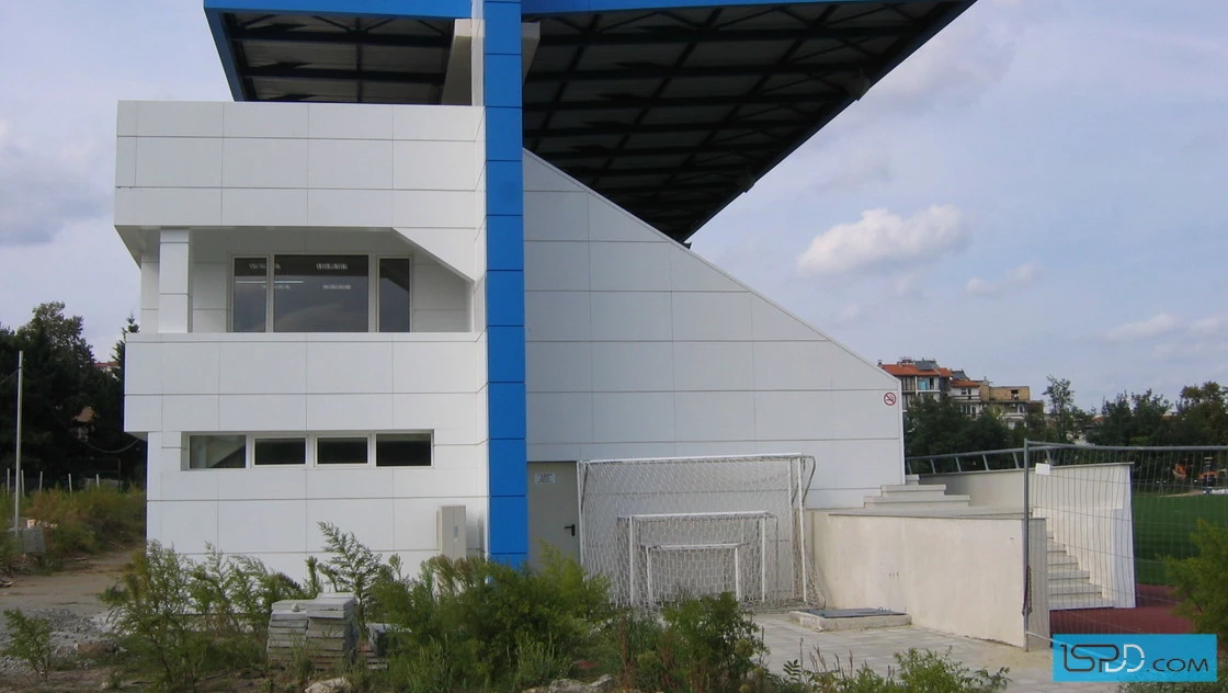 Реконструкция на градски стадион